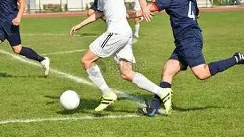 U20亚洲杯中国队负于澳大利亚，位列小组第二成功出线